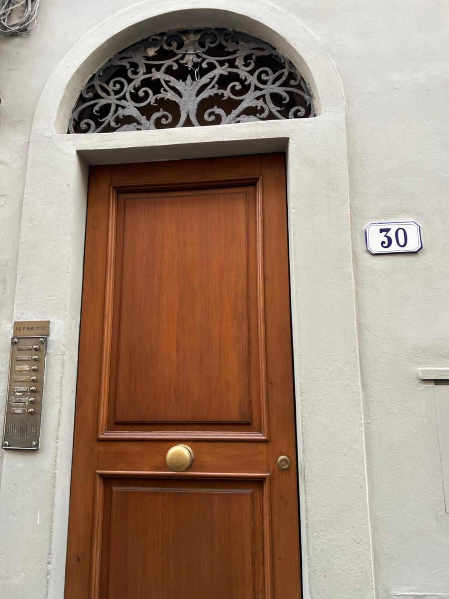 Charming Home Le Ruote Firenze Bagian luar foto