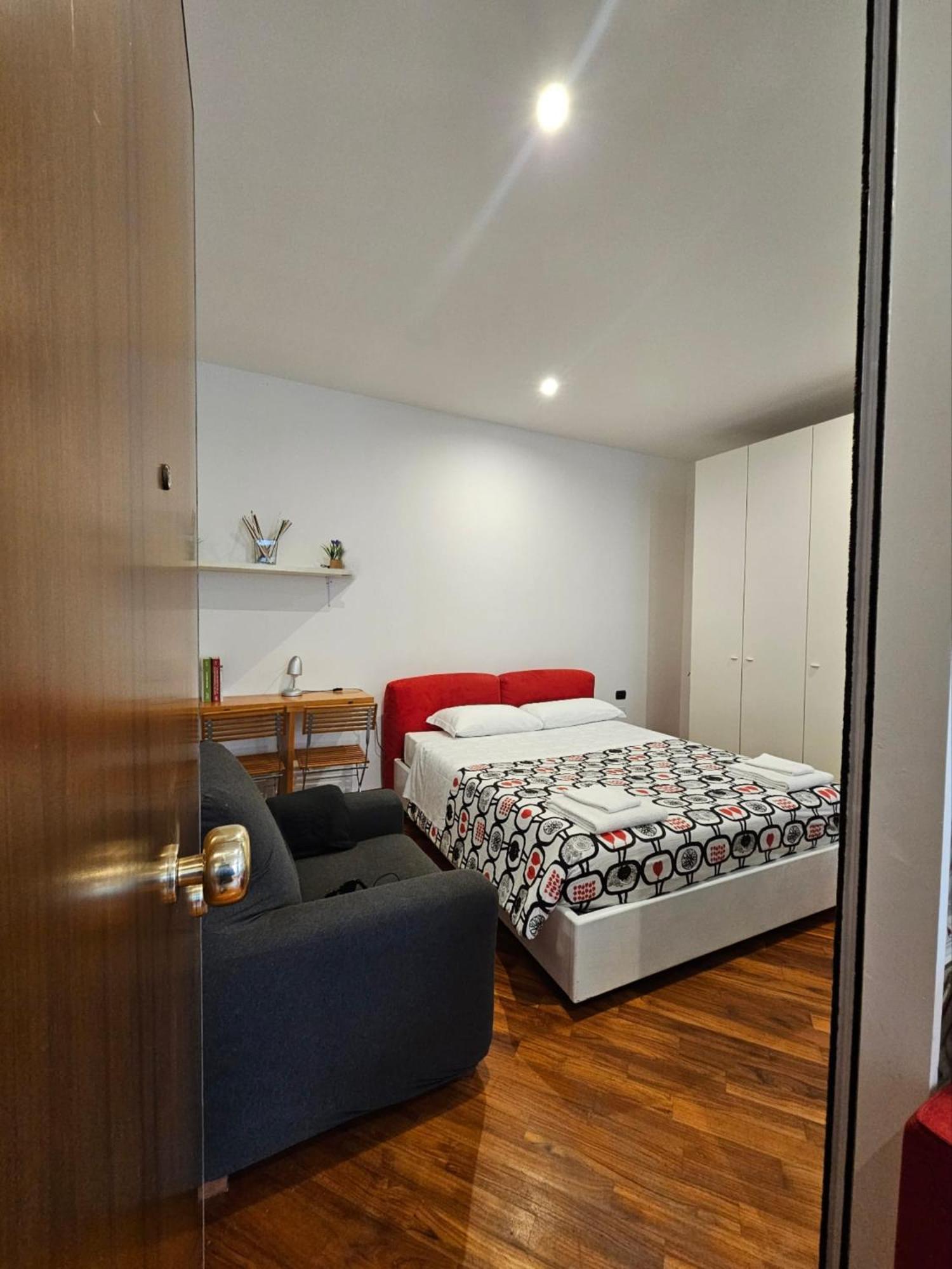 Charming Home Le Ruote Firenze Bagian luar foto